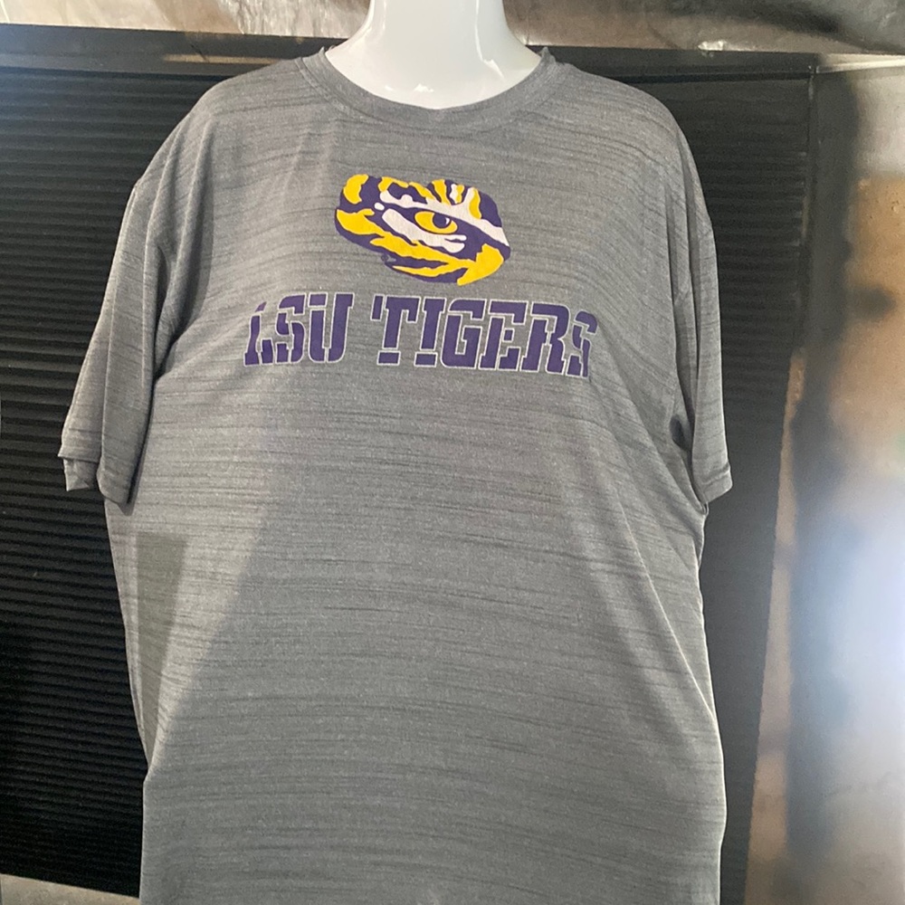 Short Sleeve Dri Fit Russell LSU shirt
